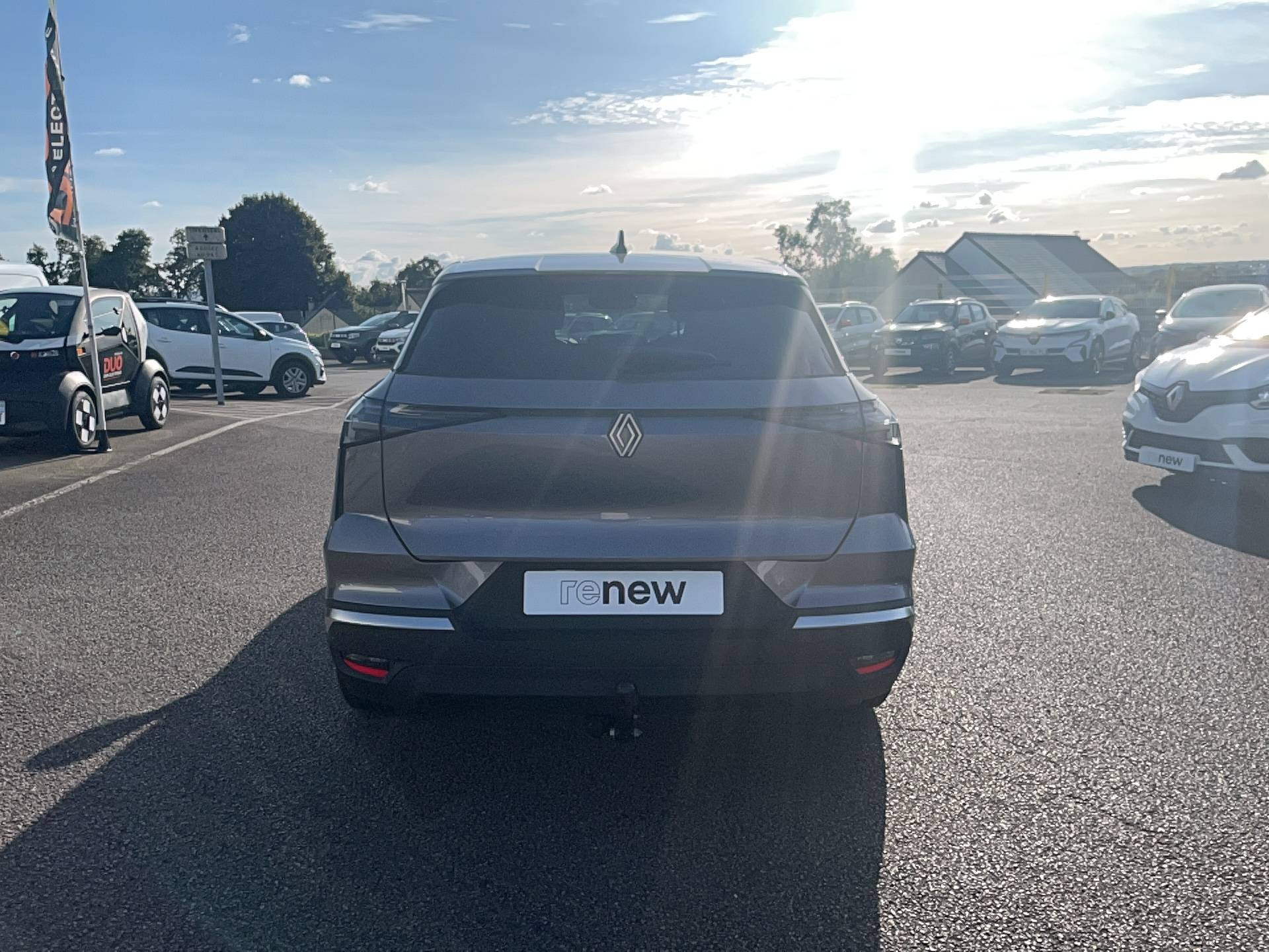 Vente en ligne Renault Symbioz  E-Tech full hybrid 145 au prix de 28 490 €