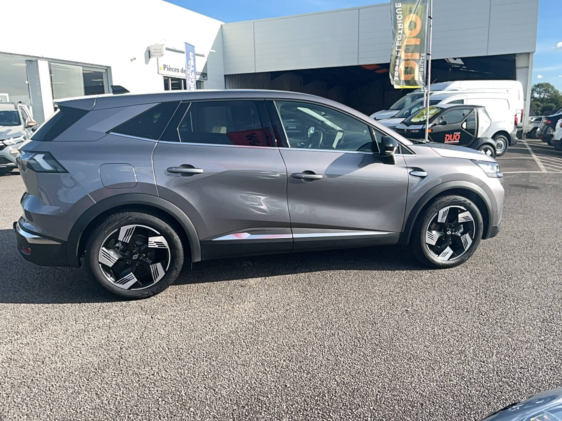 Vente en ligne Renault Symbioz  E-Tech full hybrid 145 au prix de 28 490 €