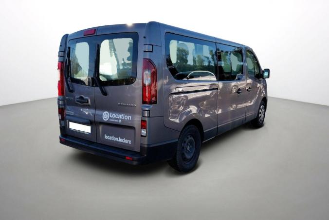 Vente en ligne Renault Trafic 3 Combi  L2 dCi 120 S&S au prix de 28 990 €