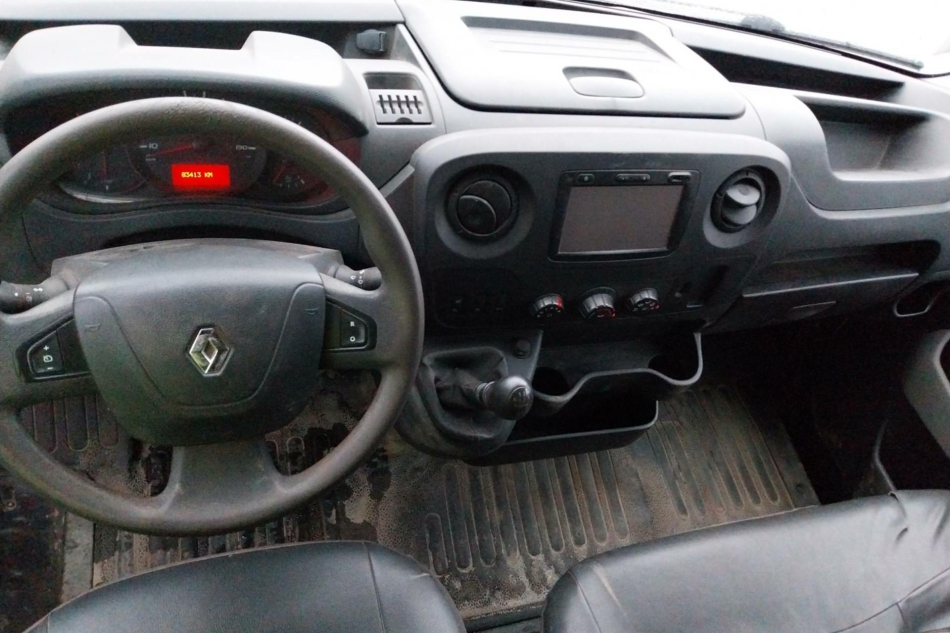 Vente en ligne Renault Master Fourgon MASTER FGN L3H2 3.5t 2.3 dCi 170 ENERGY E6 au prix de 21 990 €