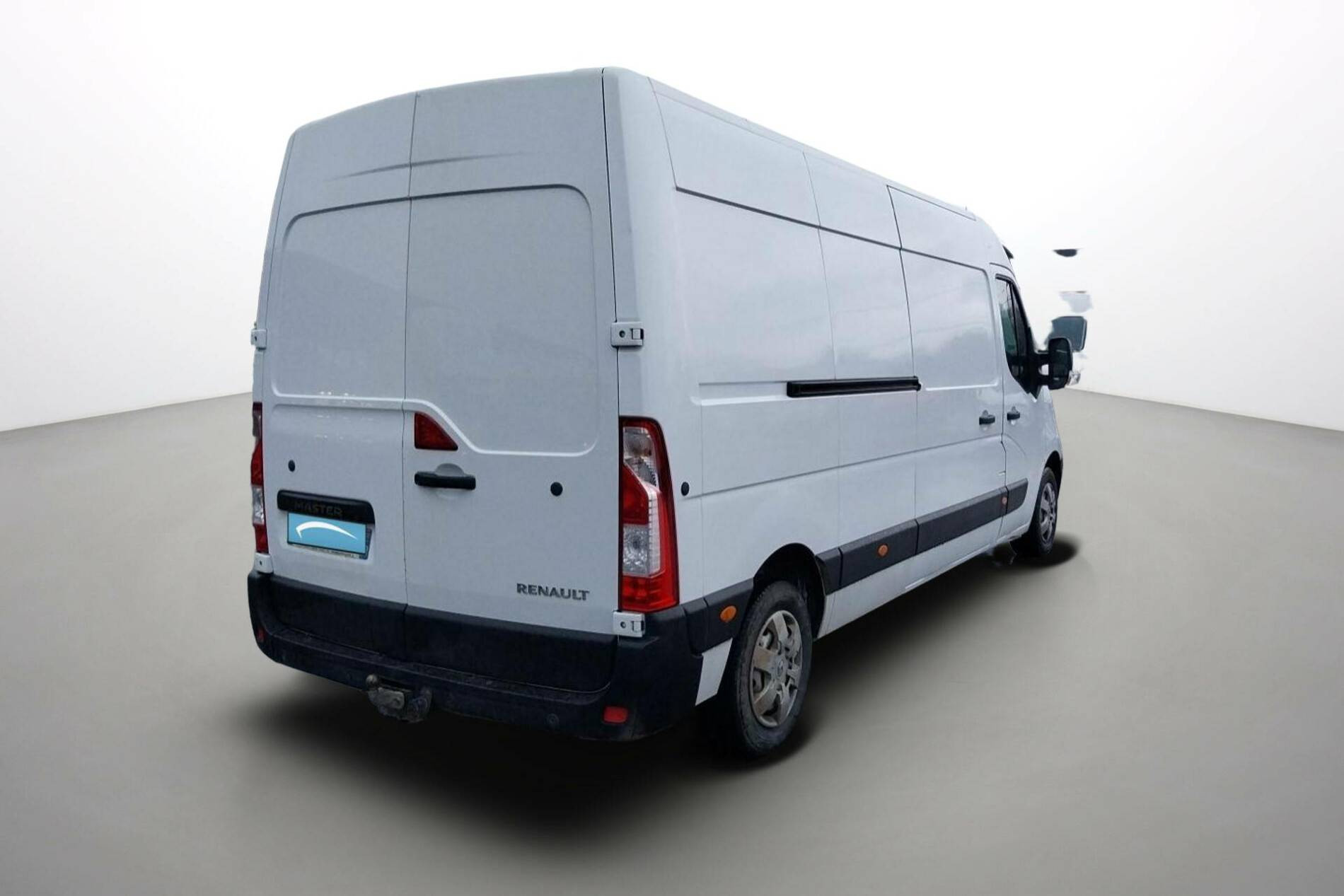 Vente en ligne Renault Master Fourgon MASTER FGN L3H2 3.5t 2.3 dCi 170 ENERGY E6 au prix de 21 990 €