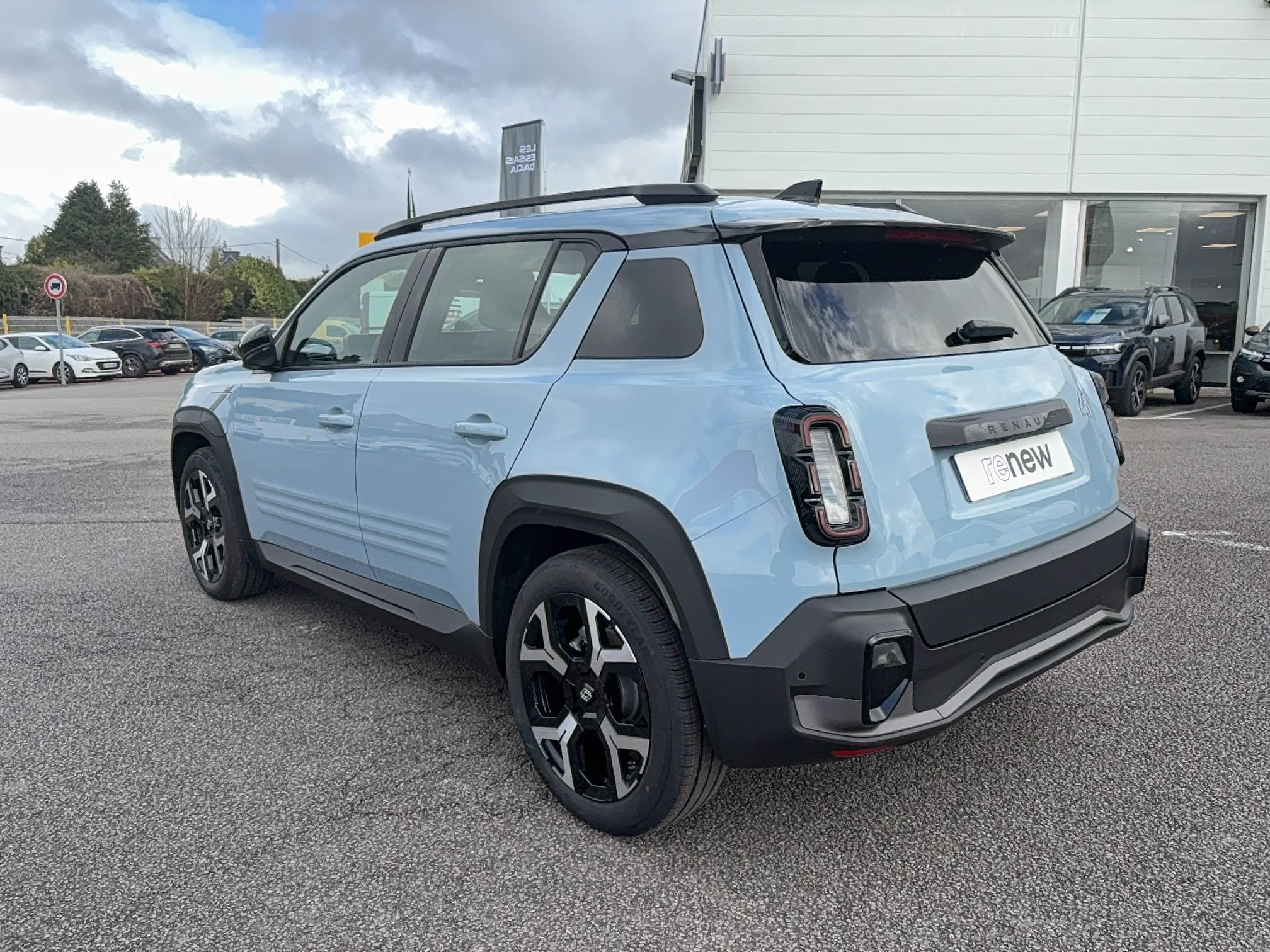 Vente en ligne Renault R4 E-Tech  150 ch autonomie confort au prix de 30 990 €