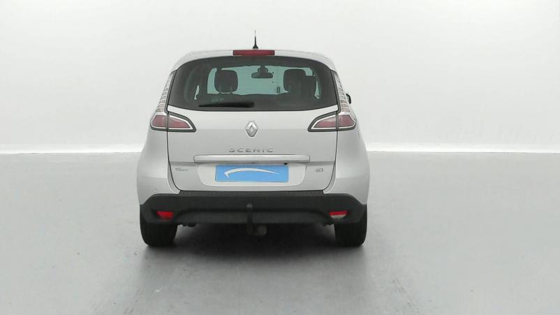 Vente en ligne Renault Scenic 3 Scenic dCi 110 au prix de 10 490 €