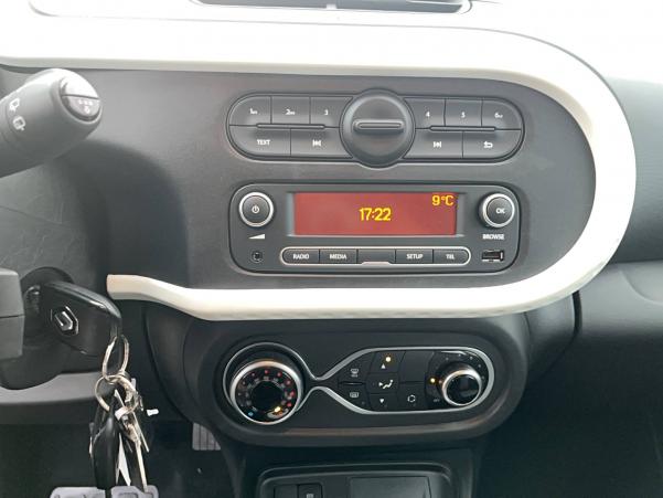 Vente en ligne Renault Twingo Electrique Twingo III E-Tech au prix de 12 990 €