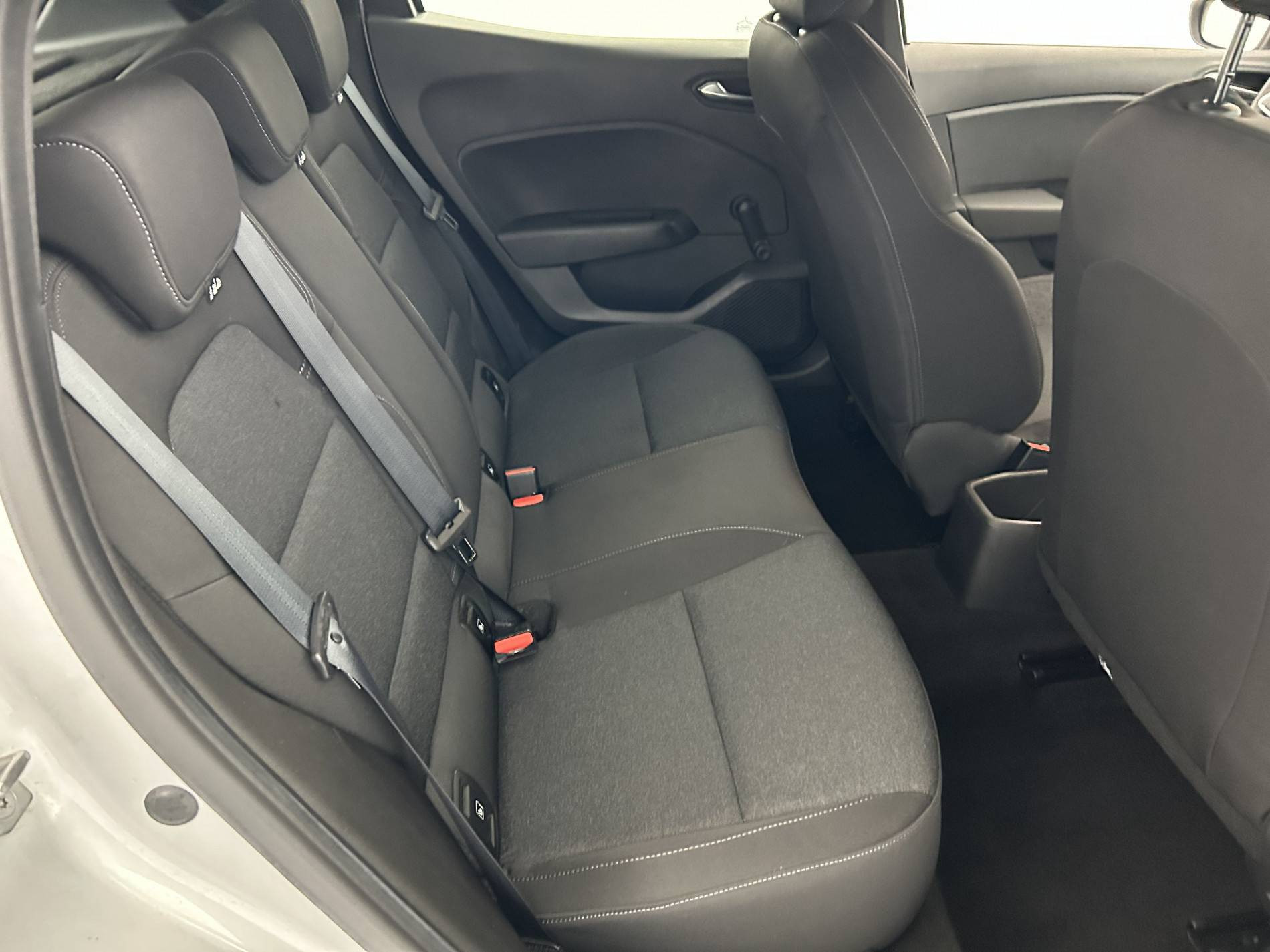 Vente en ligne Renault Clio 5 Clio TCe 90 au prix de 14 490 €