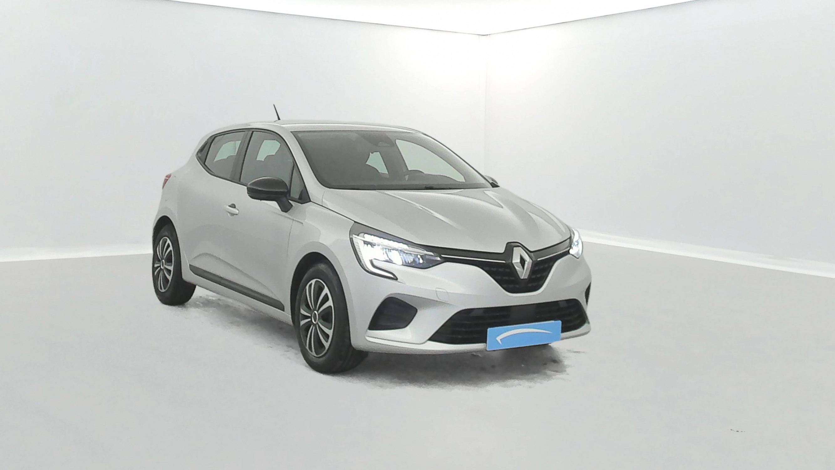 Vente en ligne Renault Clio 5 Clio TCe 90 au prix de 14 490 €