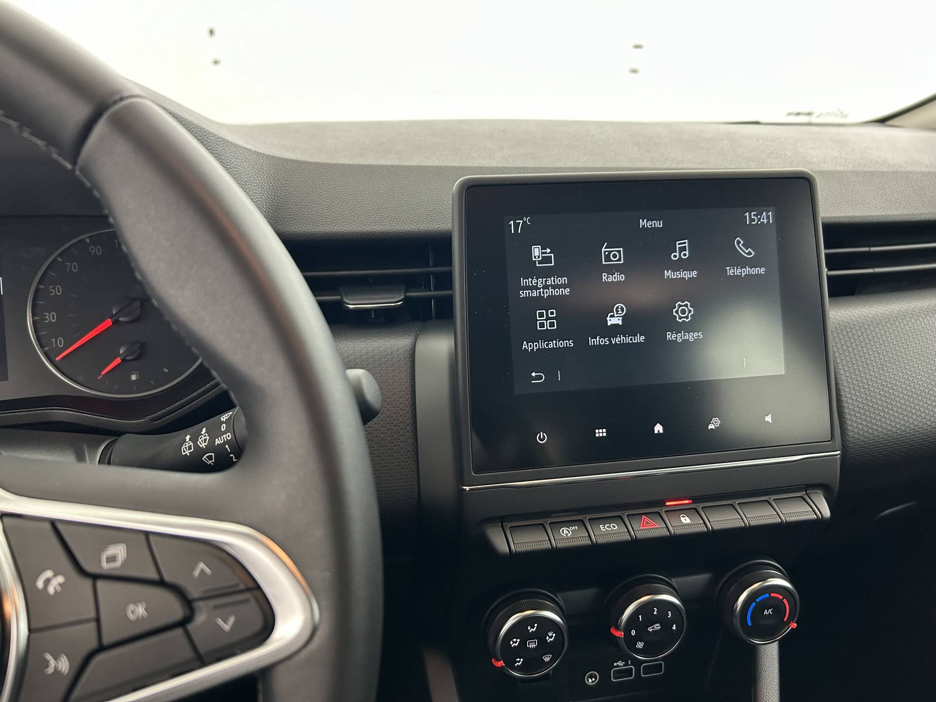 Vente en ligne Renault Clio 5 Clio TCe 90 au prix de 14 490 €