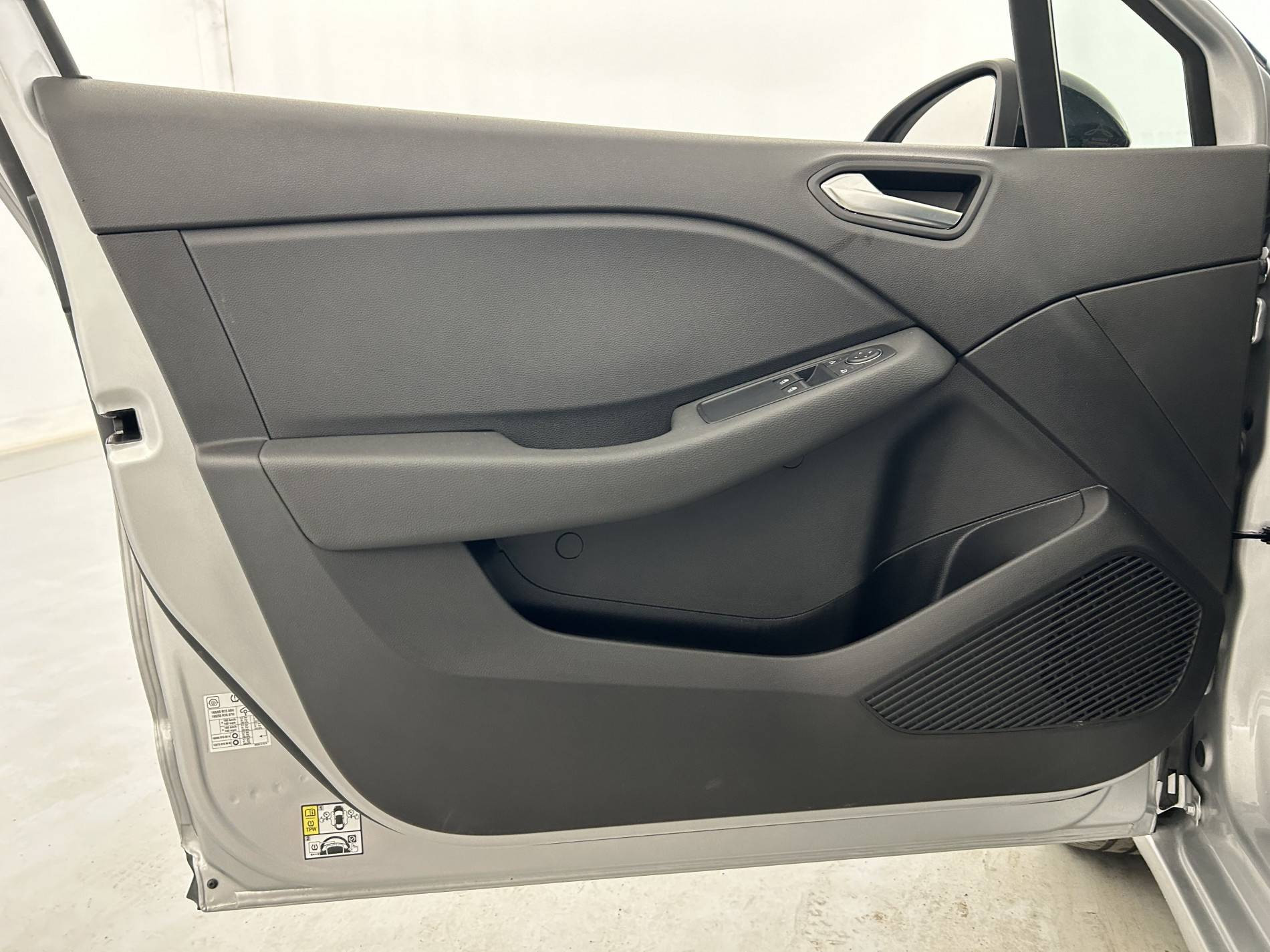 Vente en ligne Renault Clio 5 Clio TCe 90 au prix de 14 490 €