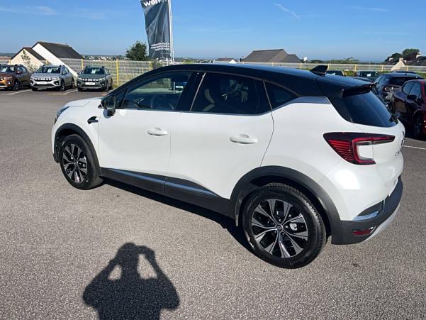 Vente en ligne Renault Captur  mild hybrid 140 au prix de 21 990 €