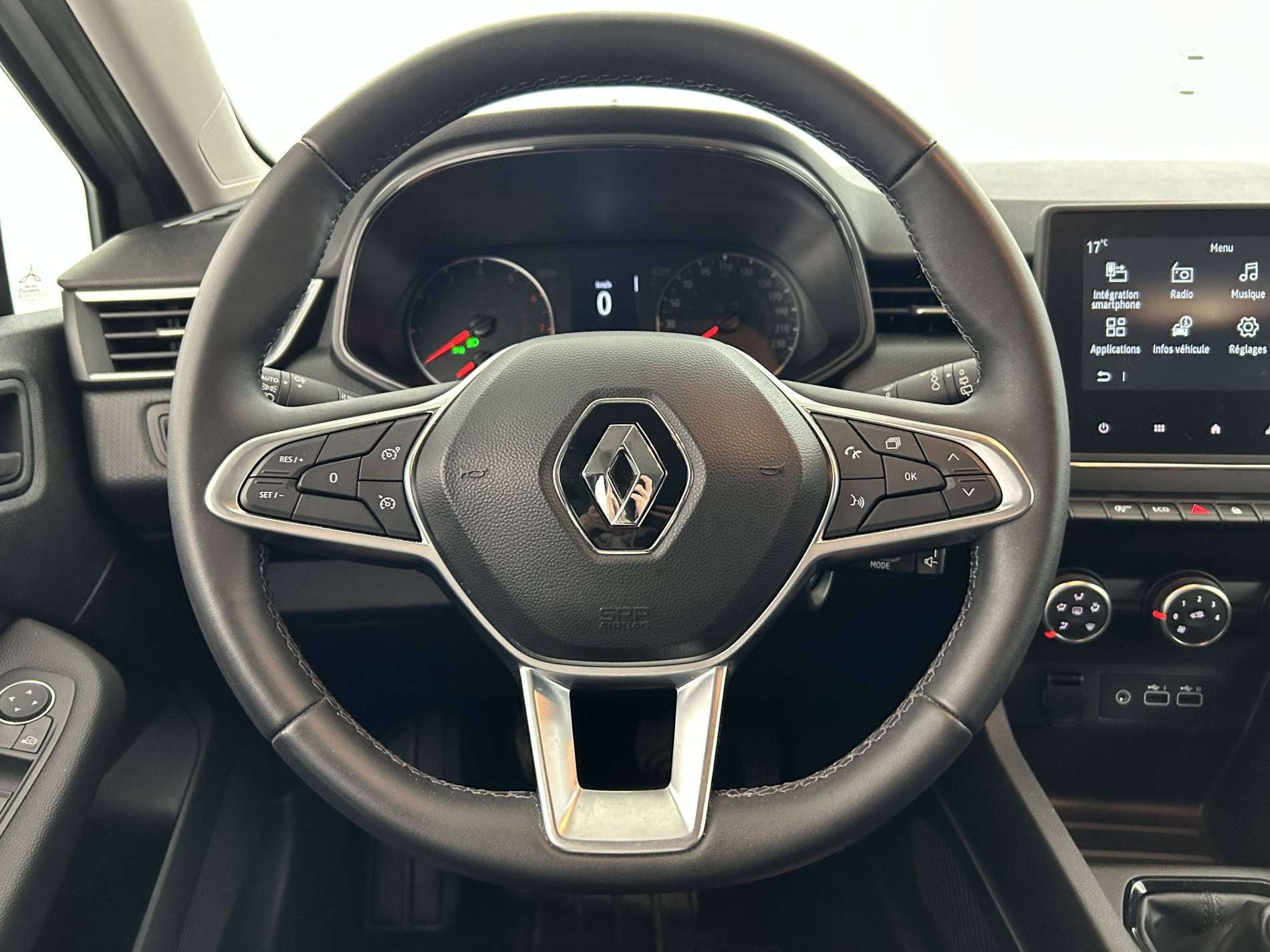 Vente en ligne Renault Clio 5 Clio TCe 90 au prix de 14 990 €