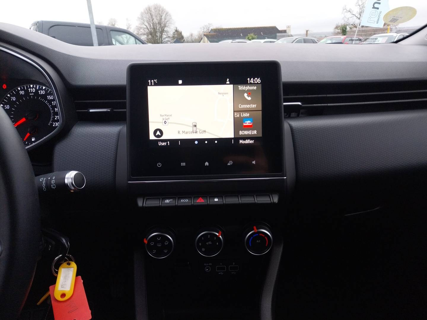 Vente en ligne Renault Clio 5 Clio Blue dCi 85 au prix de 12 990 €