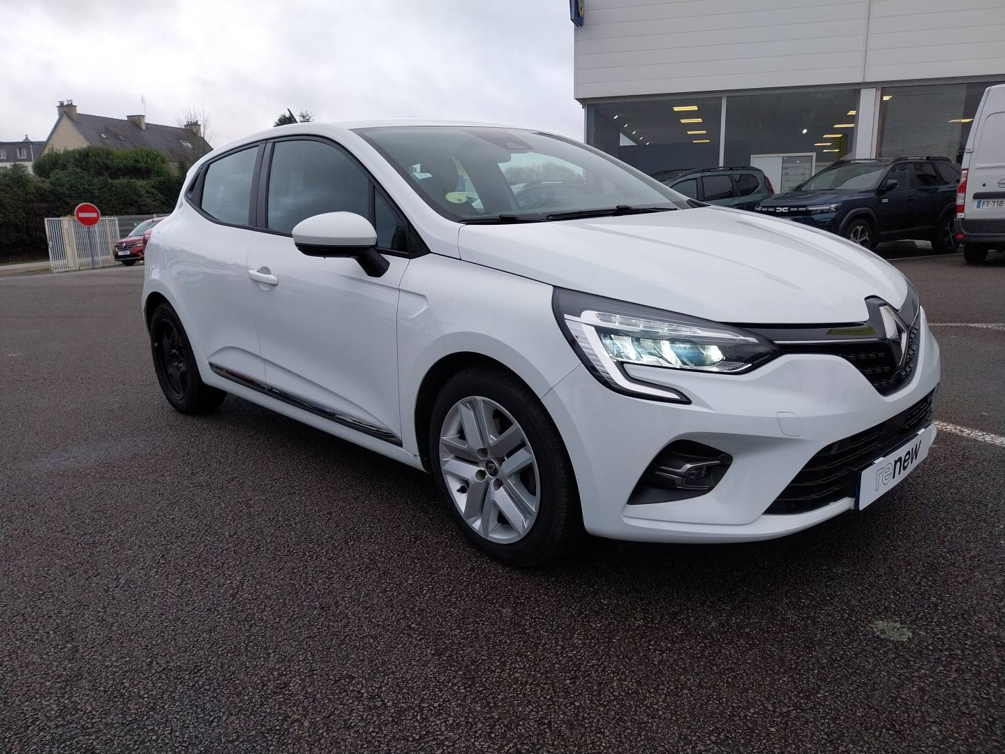 Vente en ligne Renault Clio 5 Clio Blue dCi 85 au prix de 12 990 €