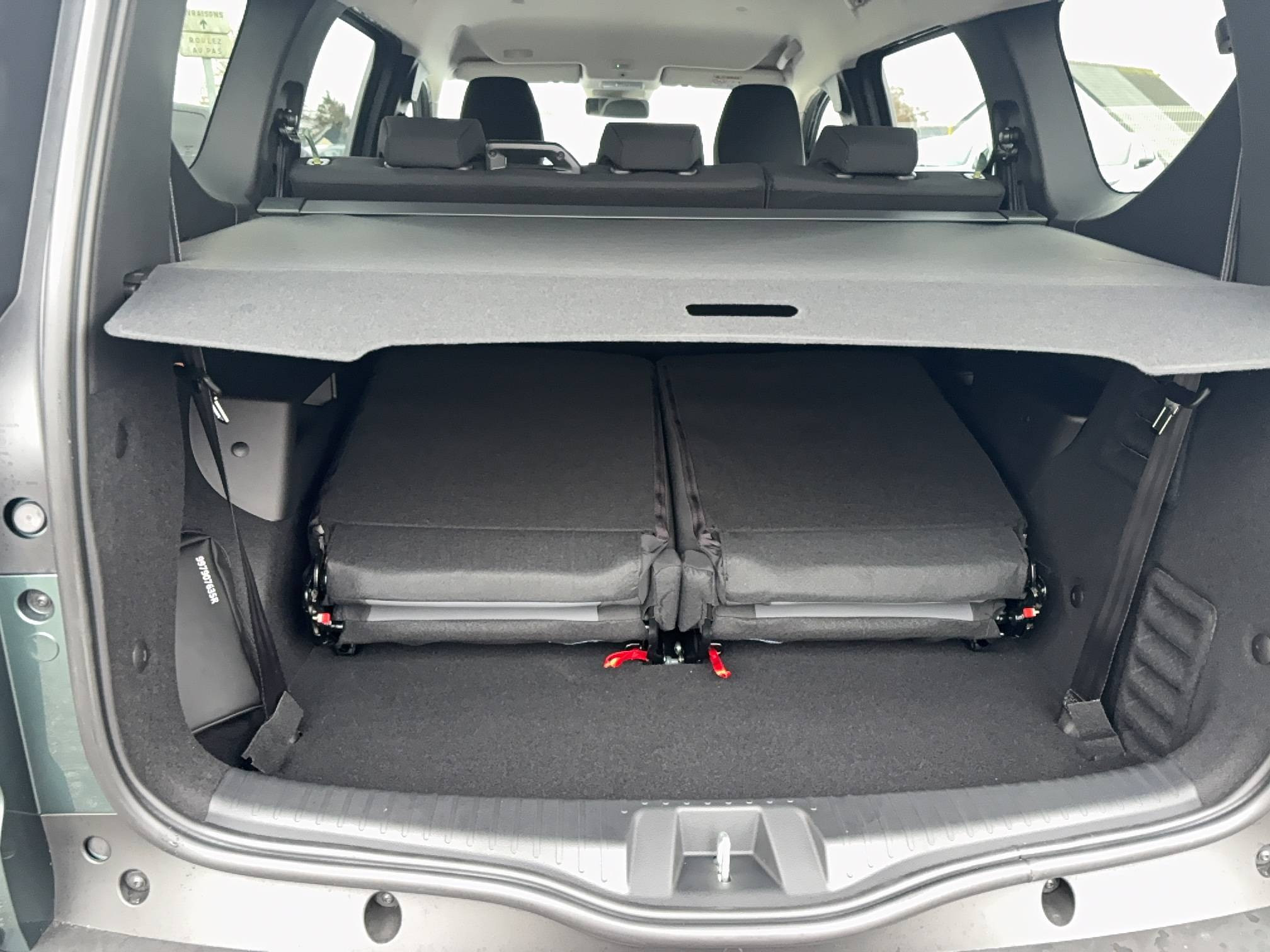 Vente en ligne Dacia Jogger  ECO-G 100 7 places GSR2 au prix de 22 990 €