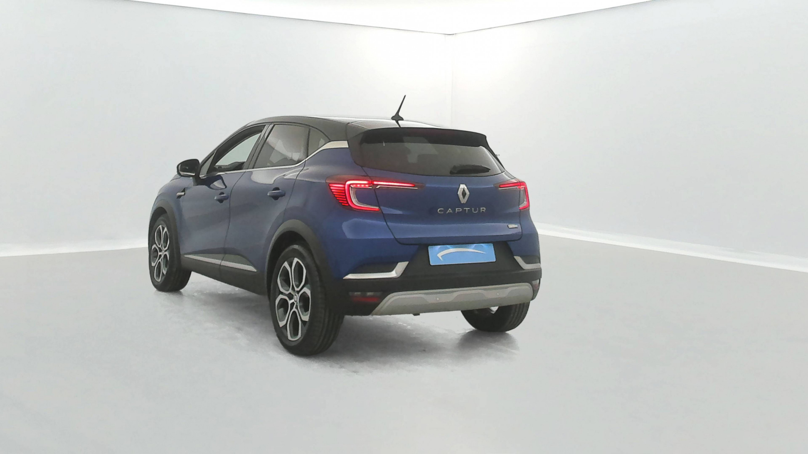 Vente en ligne Renault Captur  E-Tech 145 - 21 au prix de 16 990 €
