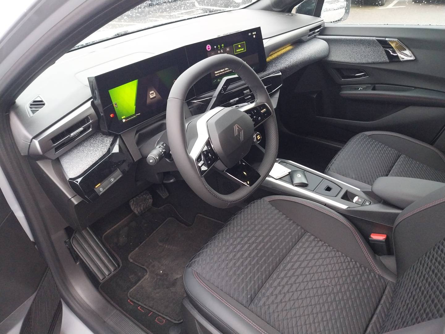 Vente en ligne Renault Clio 6 Clio E-Tech full hybrid 160 ch au prix de 26 990 €