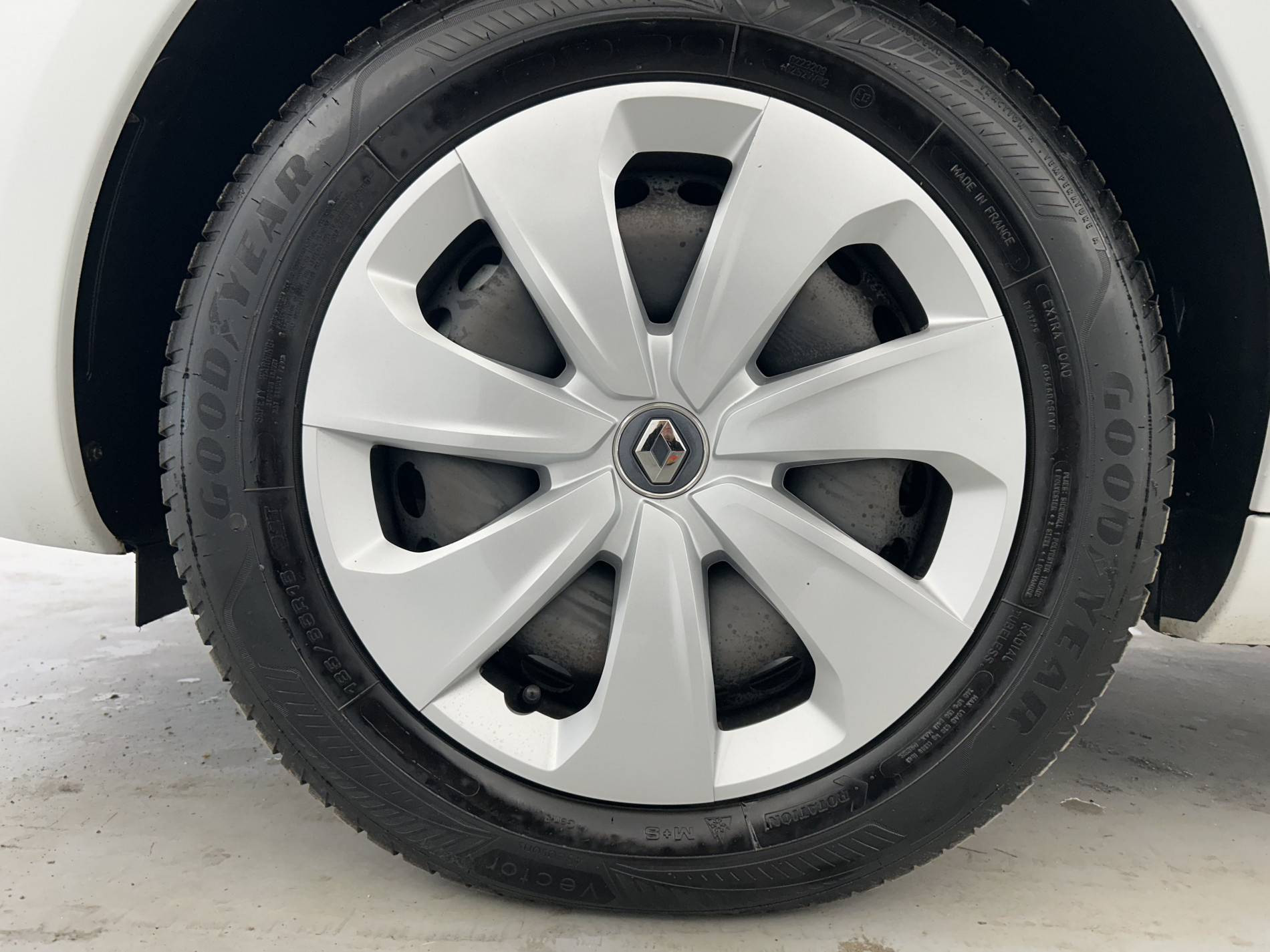 Vente en ligne Renault Zoé Zoe R110 - 22B au prix de 15 490 €