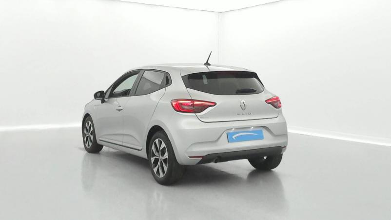 Vente en ligne Renault Clio 5 Clio TCe 90 au prix de 14 990 €