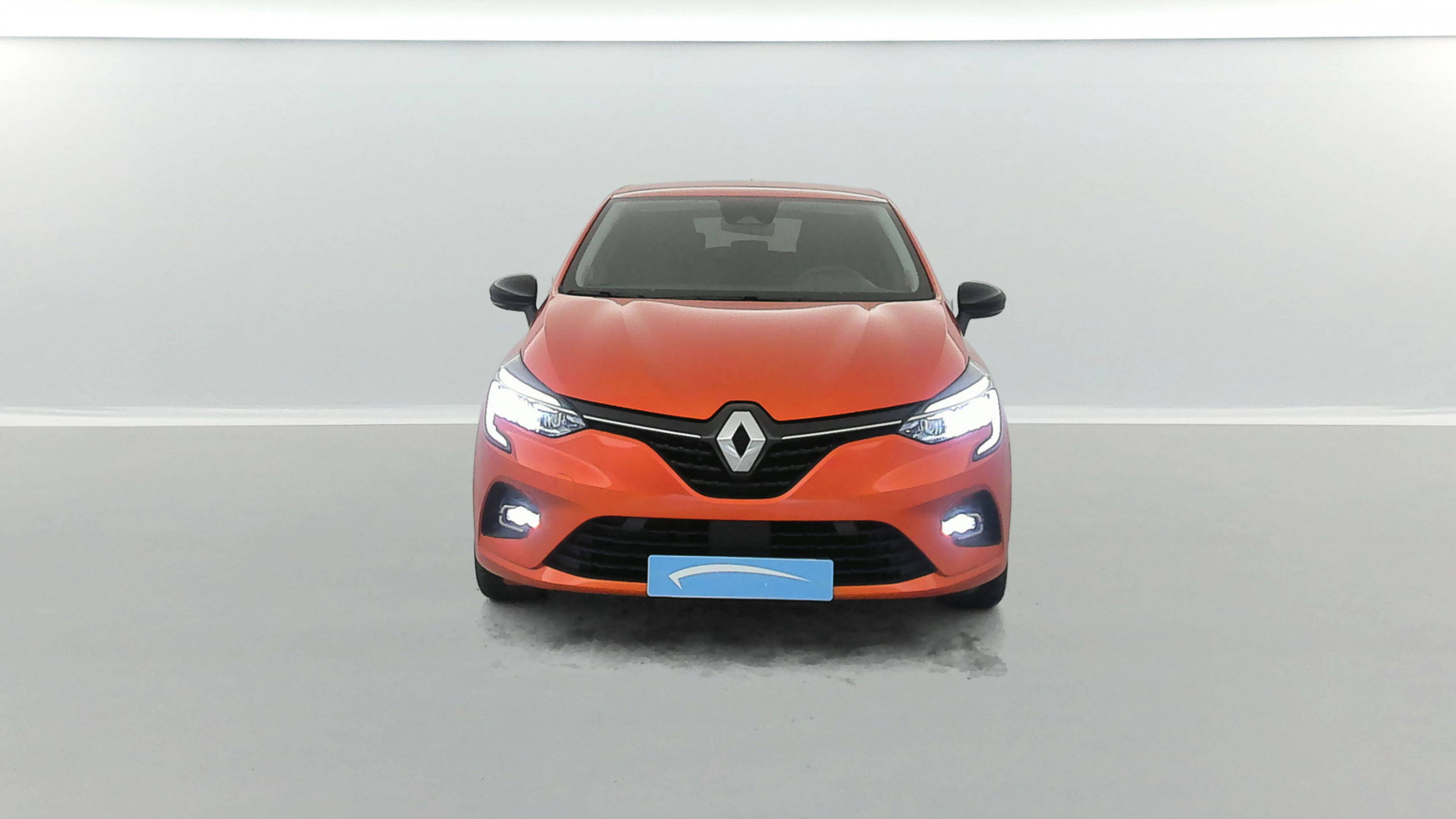 Vente en ligne Renault Clio 5 Clio E-Tech full hybrid 145 au prix de 17 990 €