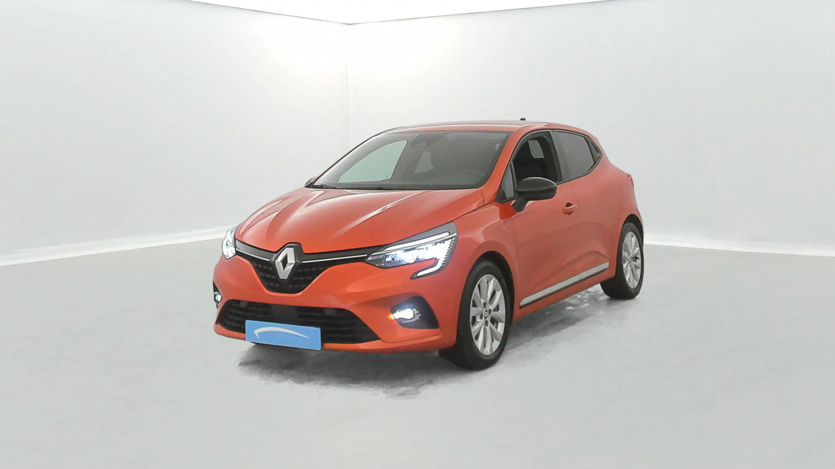 Renault Clio 5 Clio E-Tech full hybrid 145 occasion de 2023 en vente à Carhaix