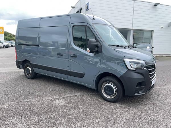 Vente en ligne Renault Master 3 Fourgon MASTER FGN TRAC F3300 L2H2 DCI 135 au prix de 25 990 €