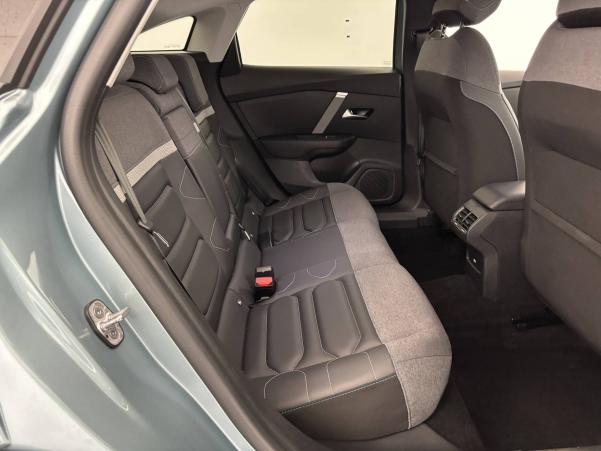Vente en ligne Citroën C4  BlueHDi 130 S&S EAT8 au prix de 19 490 €