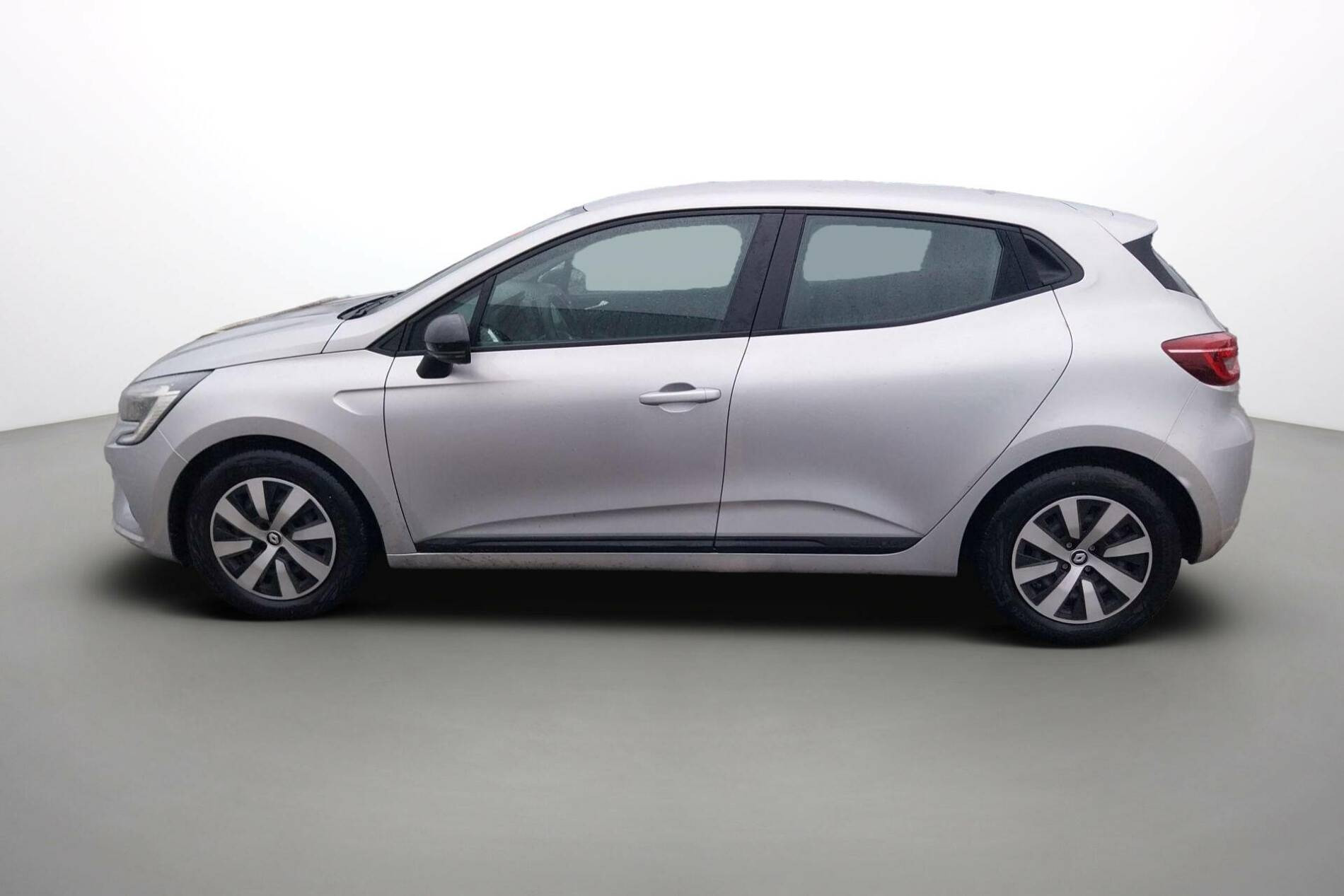 Vente en ligne Renault Clio 5 Clio TCe 90 au prix de 14 990 €