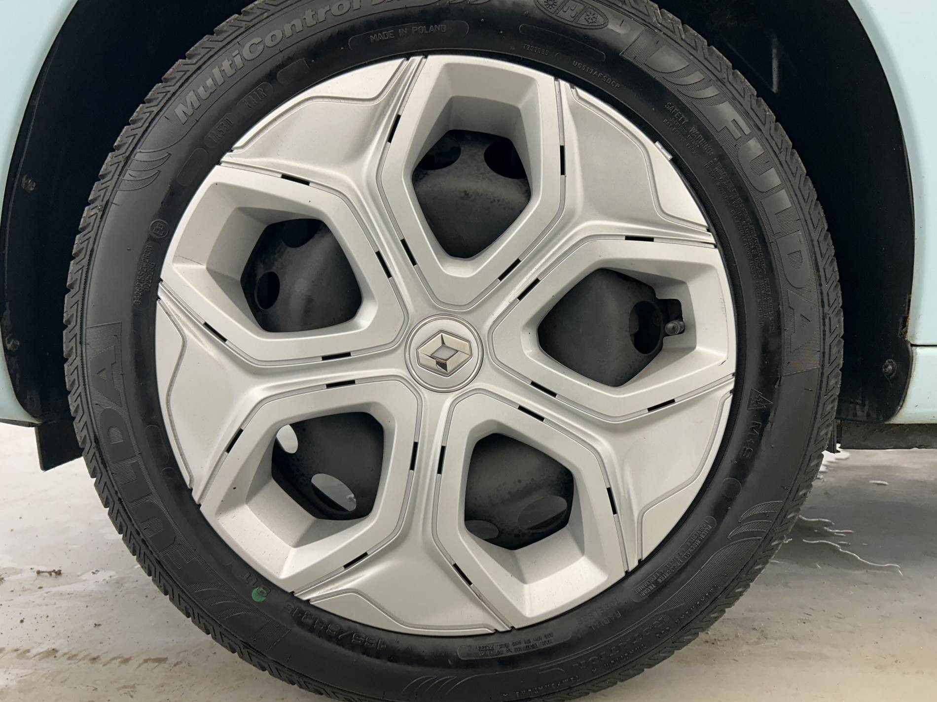 Vente en ligne Renault Twingo 3  TCe 95 au prix de 9 490 €