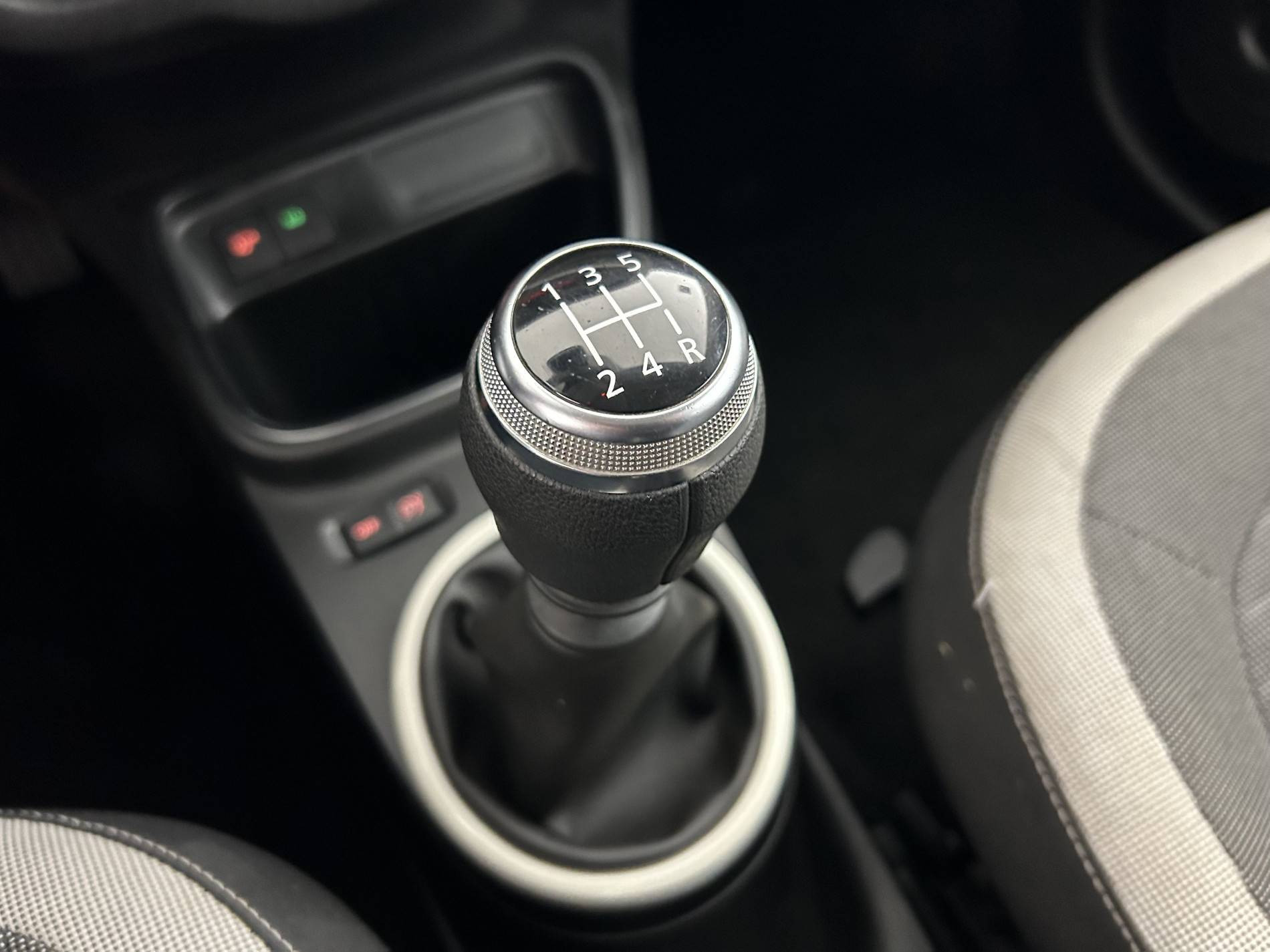 Vente en ligne Renault Twingo 3  TCe 95 au prix de 9 490 €