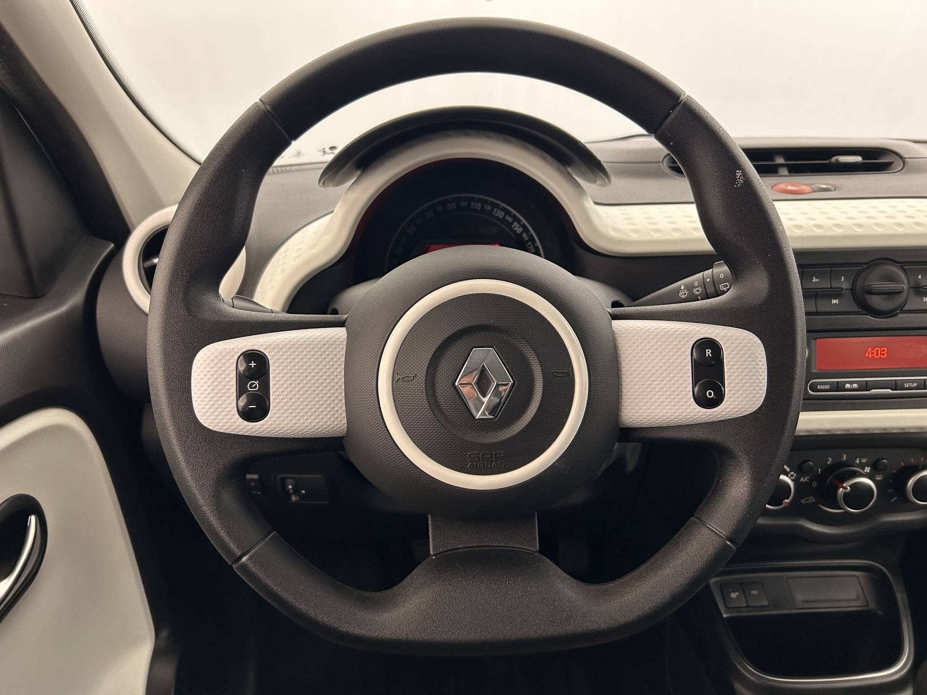 Vente en ligne Renault Twingo 3  TCe 95 au prix de 9 490 €