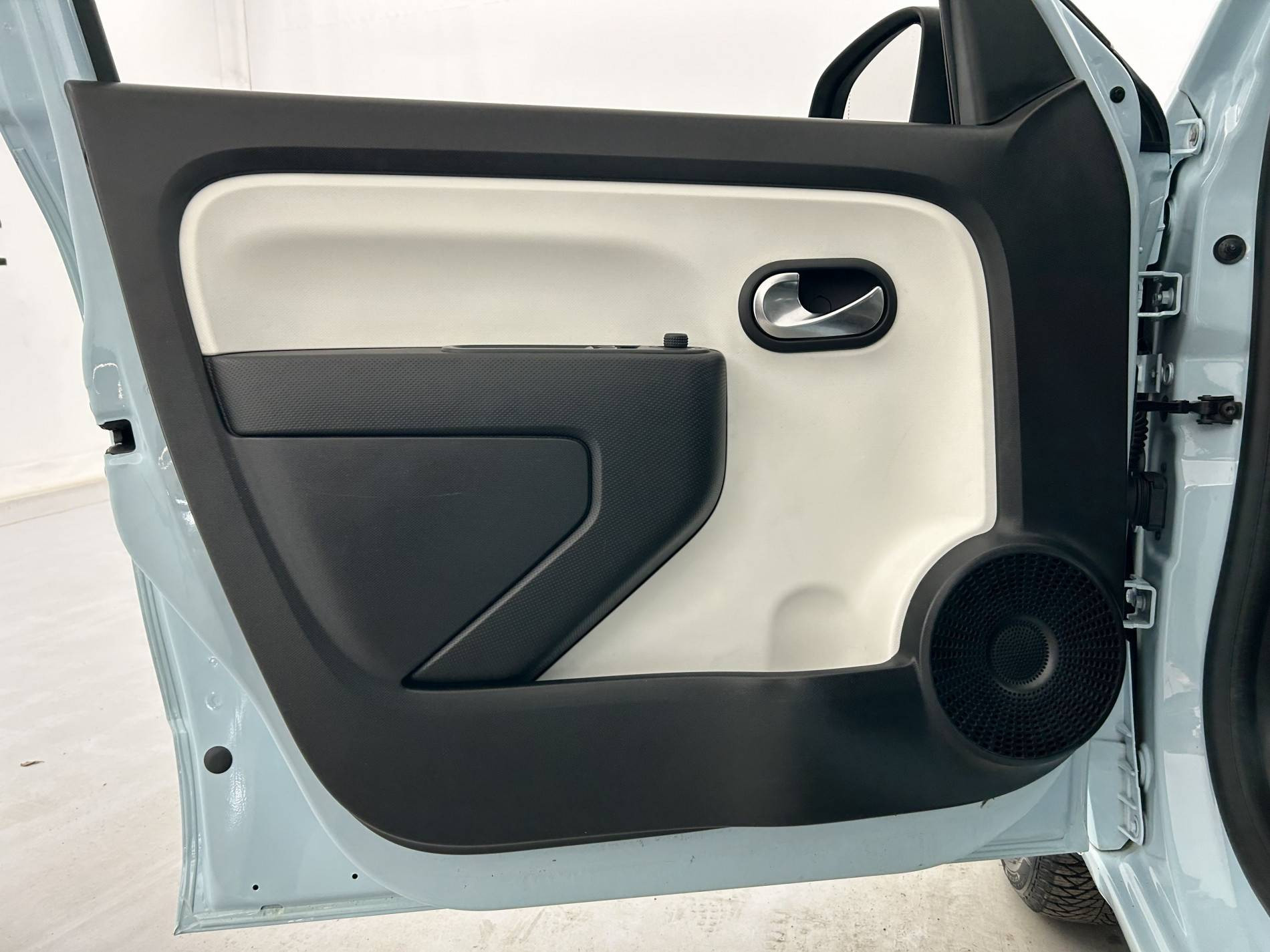 Vente en ligne Renault Twingo 3  TCe 95 au prix de 9 490 €