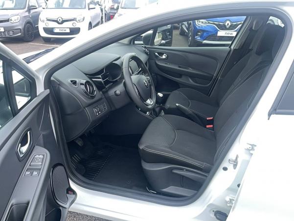 Vente en ligne Renault Clio 4 Clio dCi 75 E6C au prix de 12 990 €