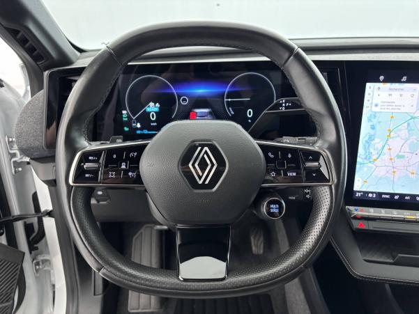 Vente en ligne Renault Megane E-Tech  EV60 220 ch super charge au prix de 23 990 €