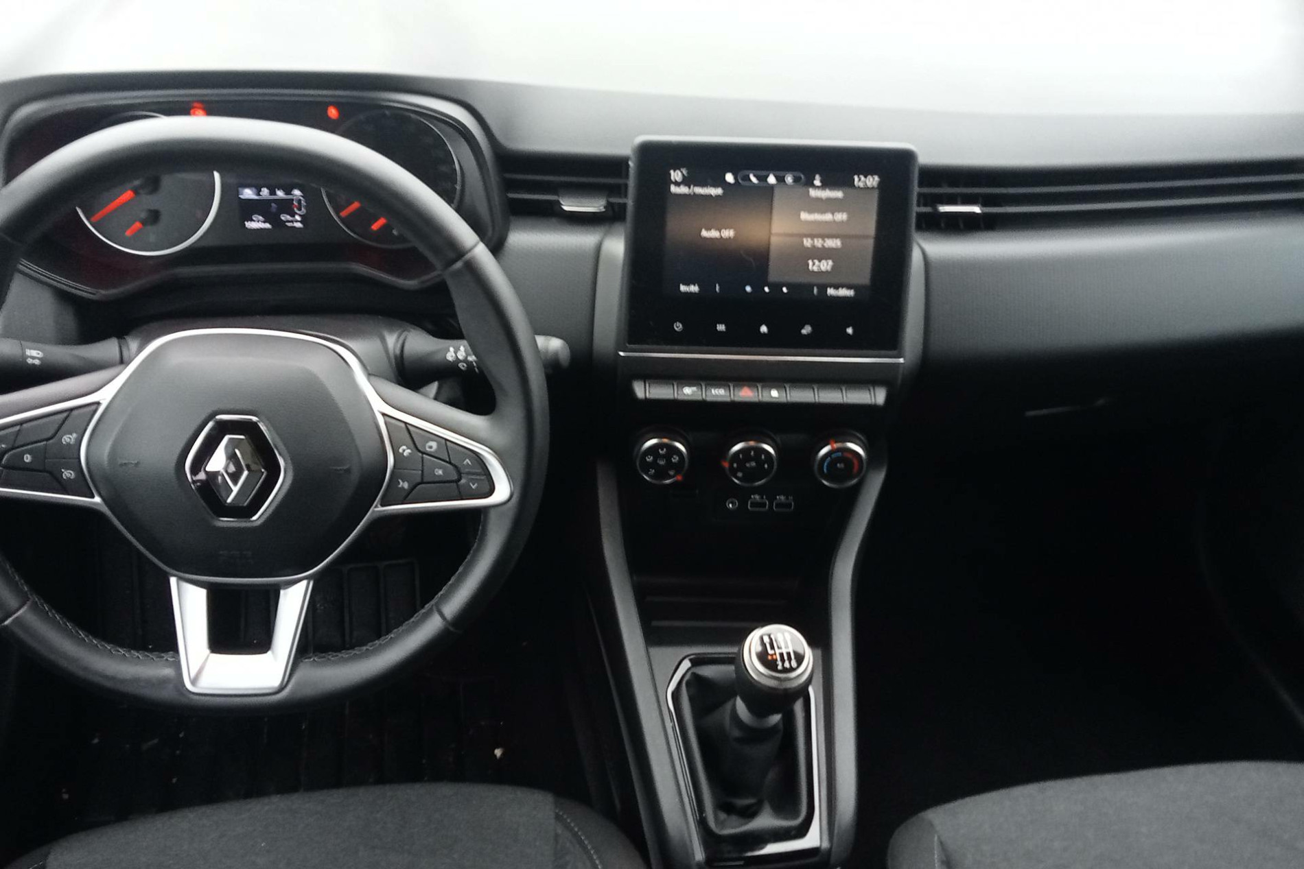 Vente en ligne Renault Clio 5 Clio TCe 90 au prix de 14 990 €