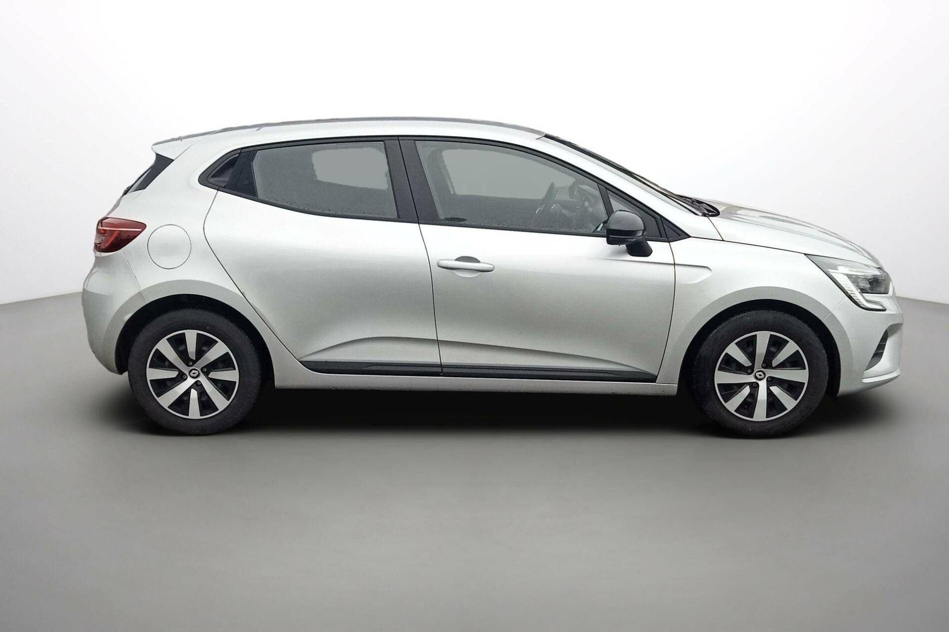 Vente en ligne Renault Clio 5 Clio TCe 90 au prix de 14 990 €