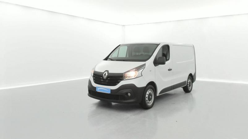 Vente en ligne Renault Trafic 3 Fourgon TRAFIC FGN L1H1 1000 KG DCI 120 E6 au prix de 17 490 €