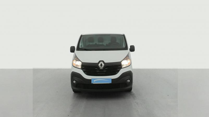 Vente en ligne Renault Trafic 3 Fourgon TRAFIC FGN L1H1 1000 KG DCI 120 E6 au prix de 17 490 €