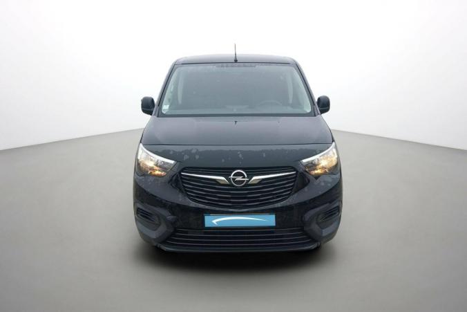 Vente en ligne Opel Combo Cargo  1.5 130 CH S/S L1H1 1000 KG BVA8 au prix de 19 490 €