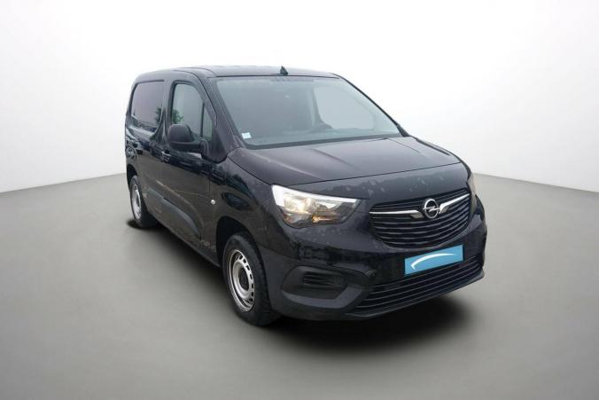 Vente en ligne Opel Combo Cargo  1.5 130 CH S/S L1H1 1000 KG BVA8 au prix de 19 490 €