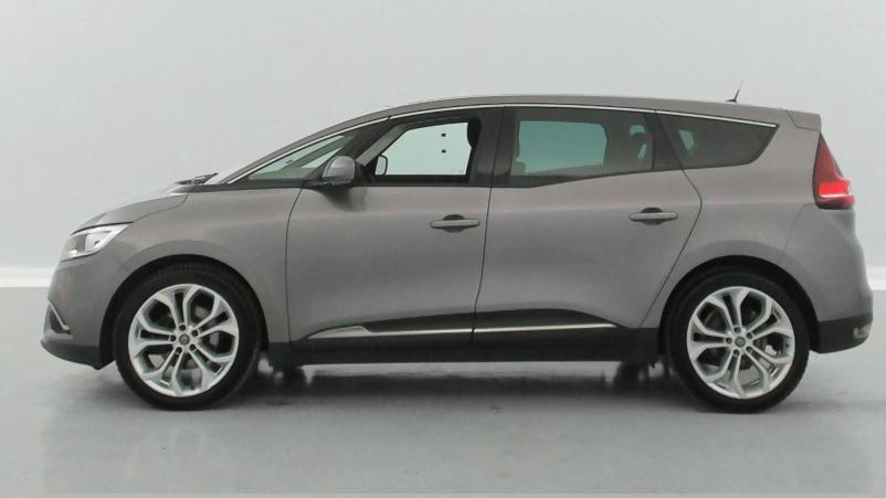 Vente en ligne Renault Grand Scenic 4 Grand Scenic Blue dCi 120 au prix de 17 990 €