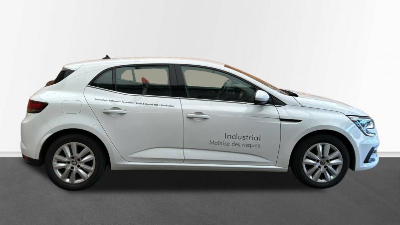 Vente en ligne Renault Megane 4 Mégane IV Berline Blue dCi 115 au prix de 13 990 €