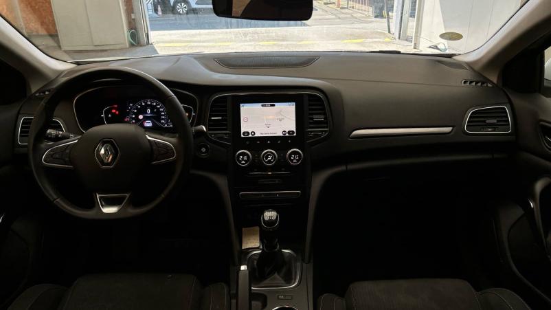 Vente en ligne Renault Megane 4 Mégane IV Berline Blue dCi 115 au prix de 13 990 €