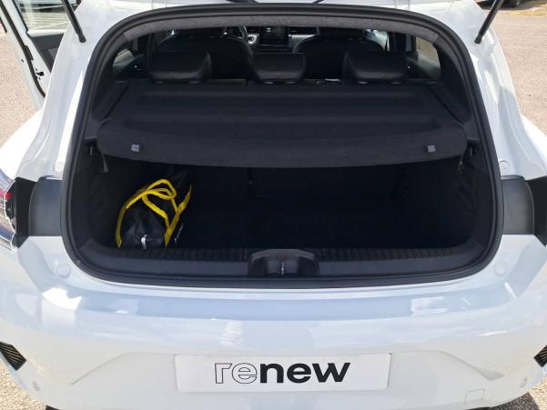 Vente en ligne Renault Clio 5 Clio E-Tech full hybrid 145 au prix de 21 490 €