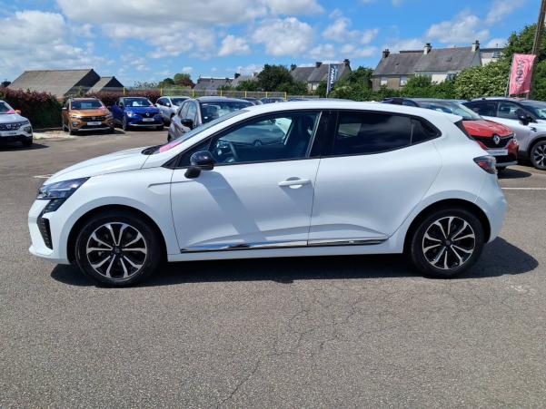 Vente en ligne Renault Clio 5 Clio E-Tech full hybrid 145 au prix de 21 490 €