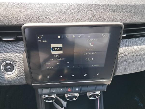 Vente en ligne Renault Clio 5 Clio E-Tech full hybrid 145 au prix de 21 490 €