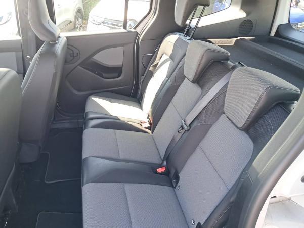 Vente en ligne Renault Kangoo  Blue dCi 95 au prix de 20 990 €