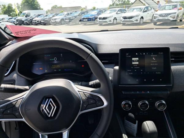 Vente en ligne Renault Clio 5 Clio E-Tech full hybrid 145 au prix de 21 490 €