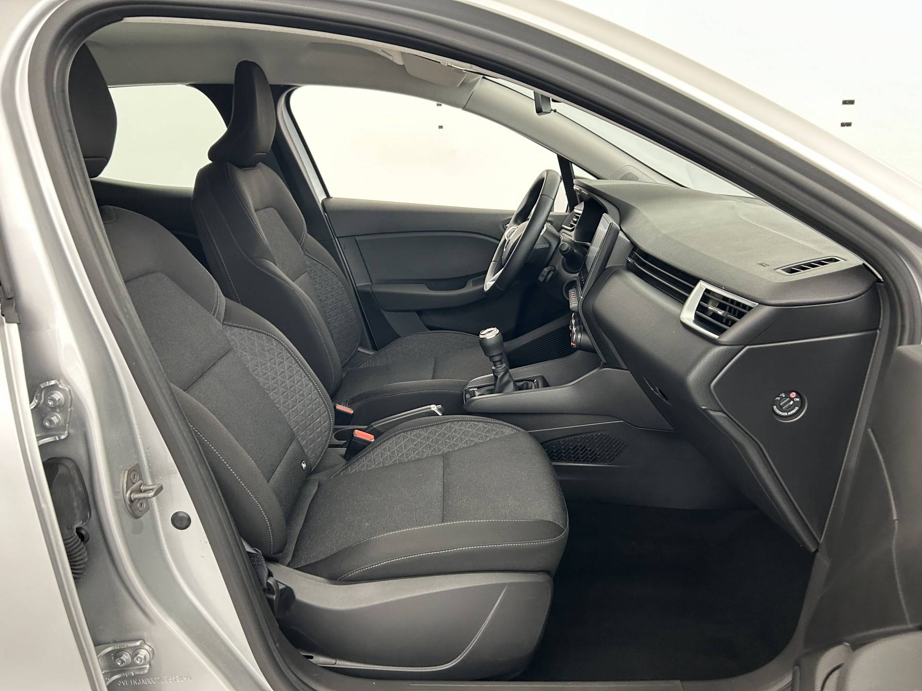 Vente en ligne Renault Clio 5 Clio TCe 90 au prix de 14 990 €