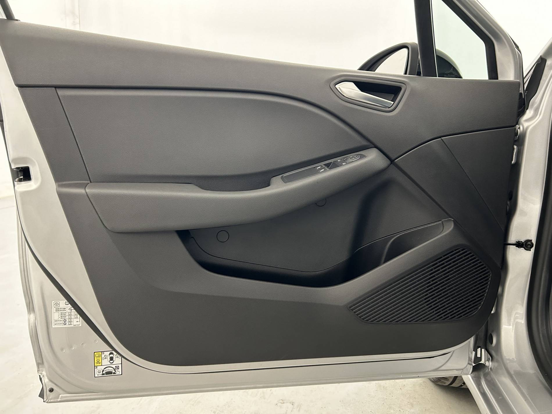 Vente en ligne Renault Clio 5 Clio TCe 90 au prix de 14 990 €