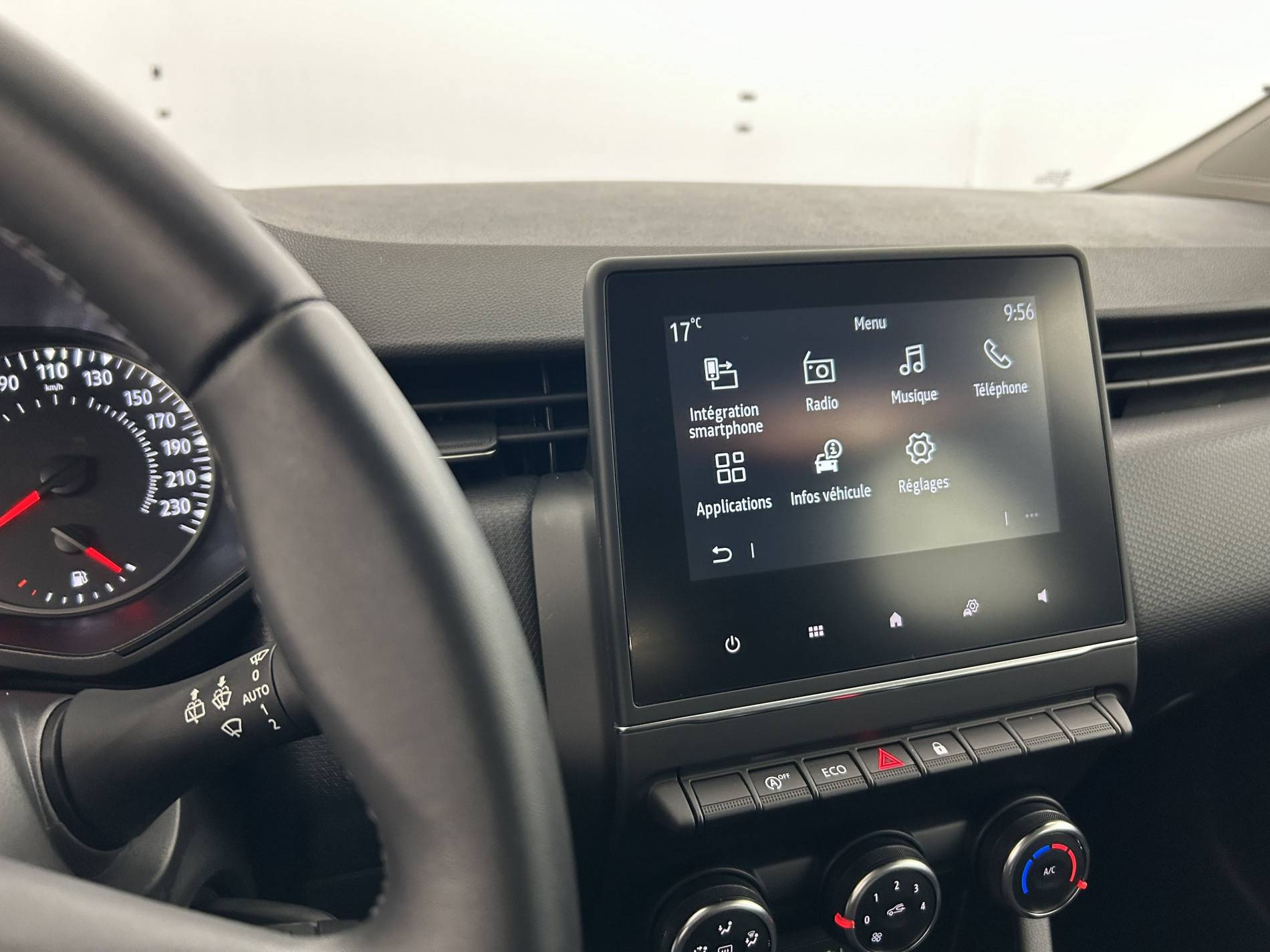 Vente en ligne Renault Clio 5 Clio TCe 90 au prix de 14 990 €