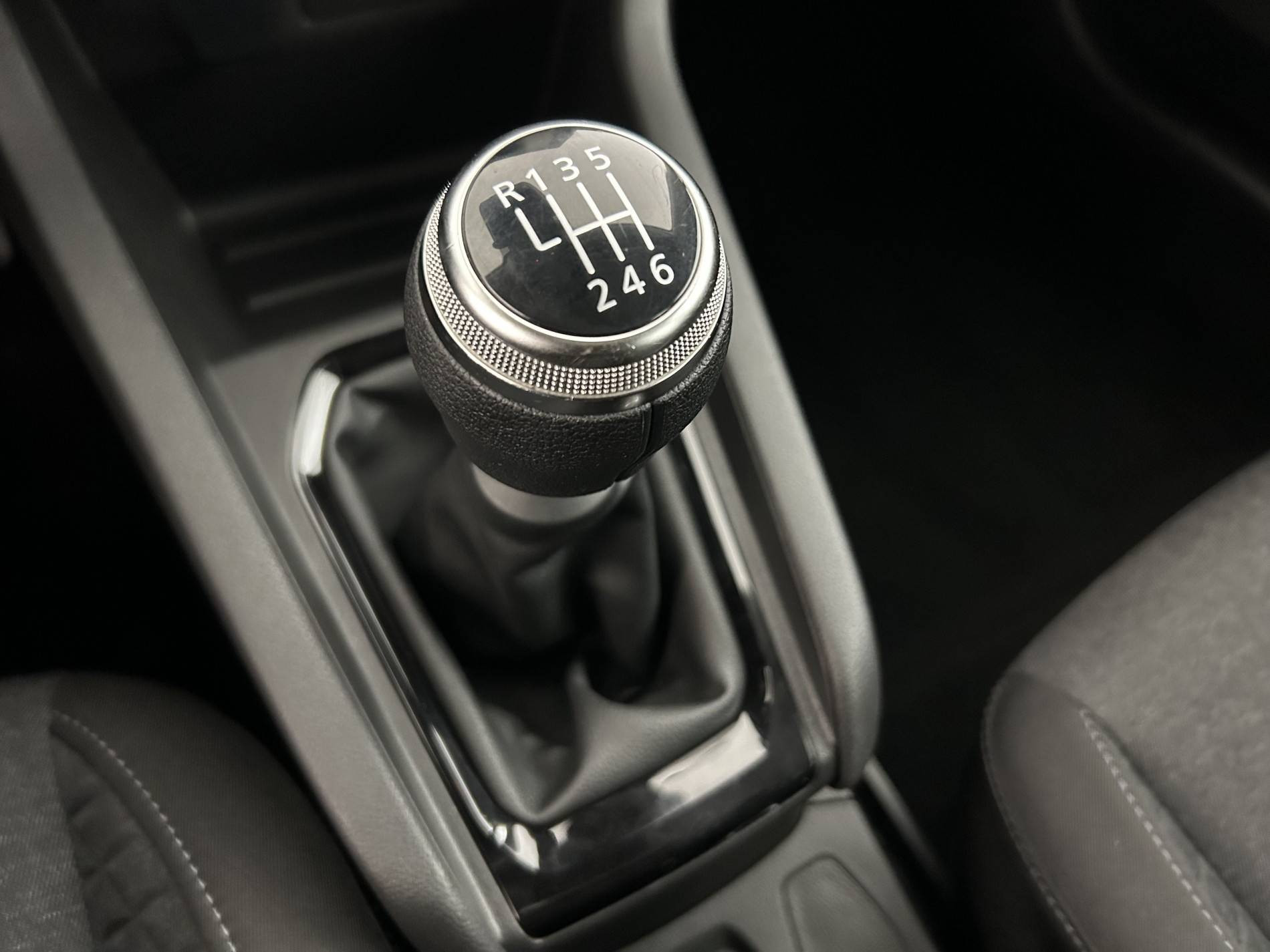 Vente en ligne Renault Clio 5 Clio TCe 90 au prix de 14 990 €